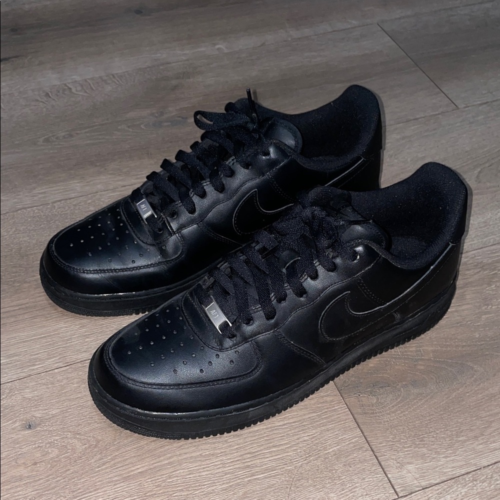 Nike Airforce 1 Black Men's Sneakers size 11 men